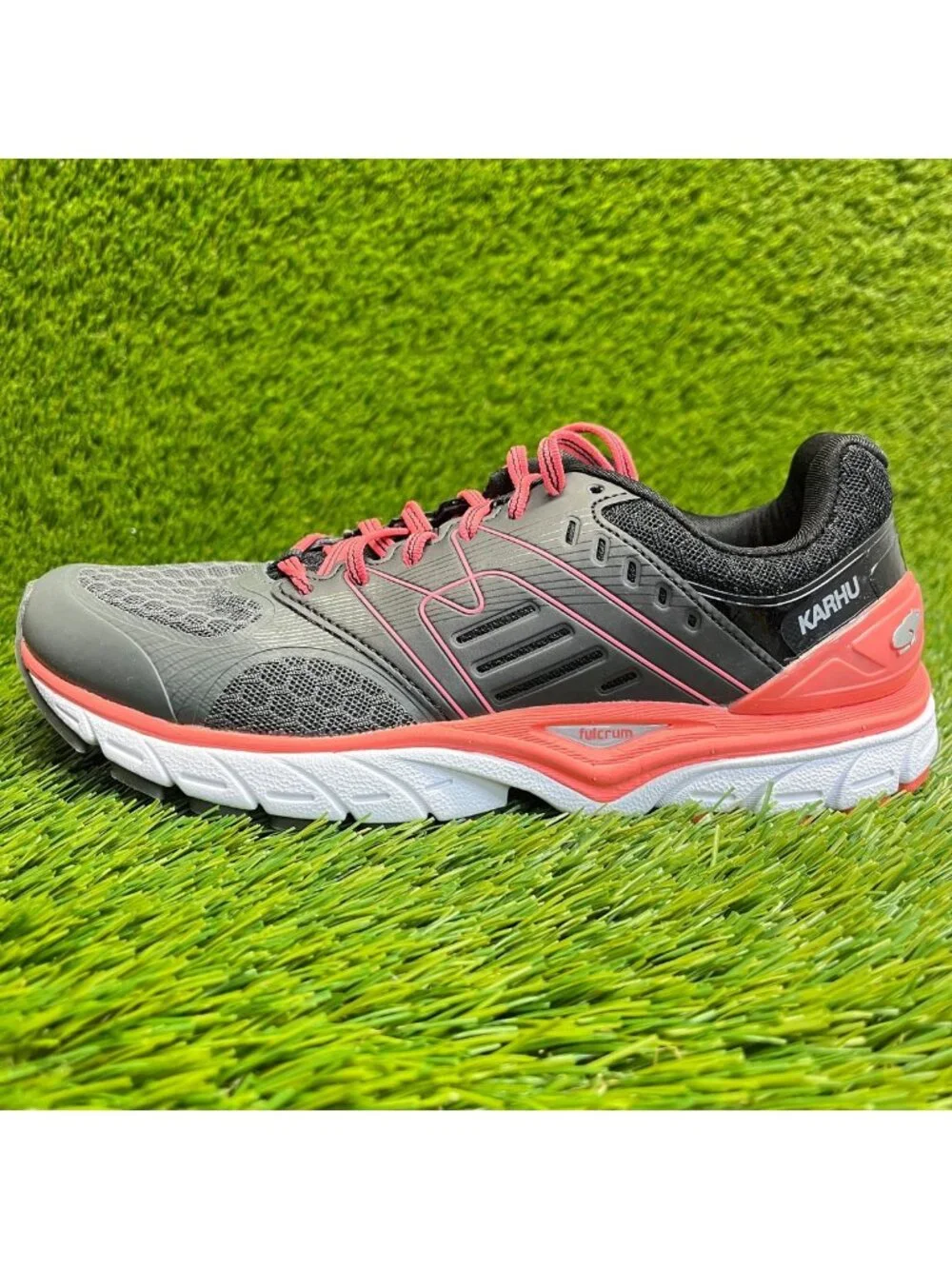 Karhu Fast 7 MRE Womens Size 7.5 Jet Black Coral Walking Running Shoes Sneakers